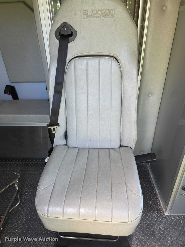 image for item EF3592 2015 Ford E450 ambulance