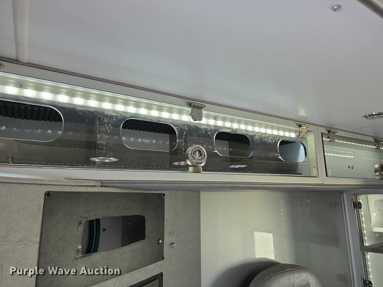 image for item EF3592 2015 Ford E450 ambulance