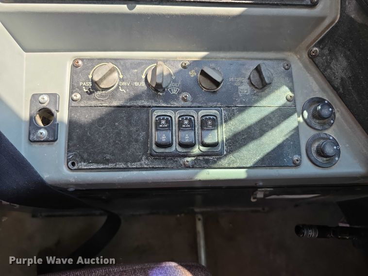 image for item EF3627 2009 Blue Bird Vision school bus