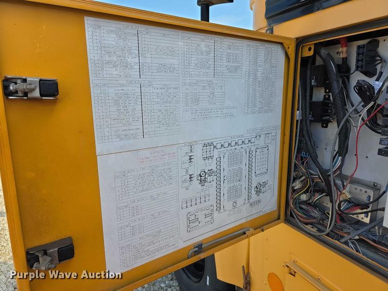 image for item EF3628 2011 Blue Bird Vision school bus