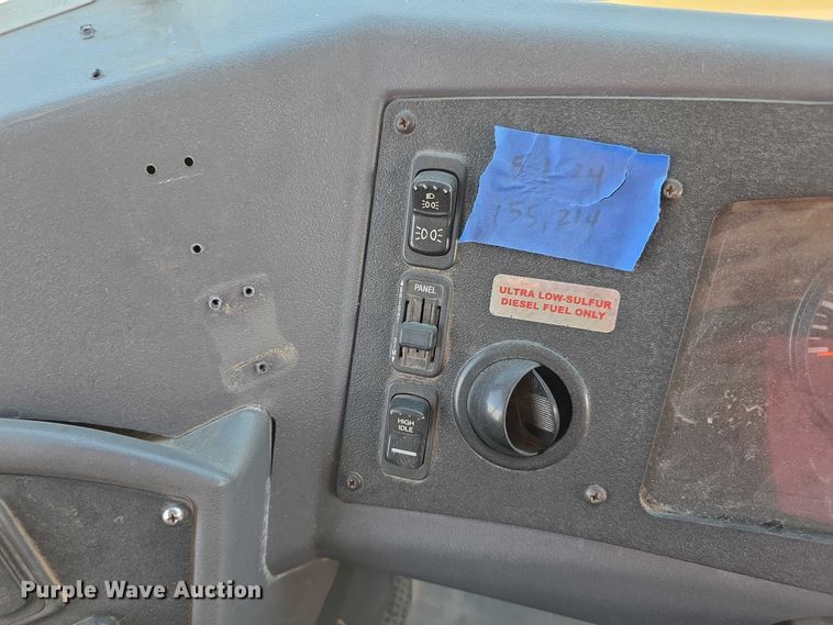 image for item EF3628 2011 Blue Bird Vision school bus