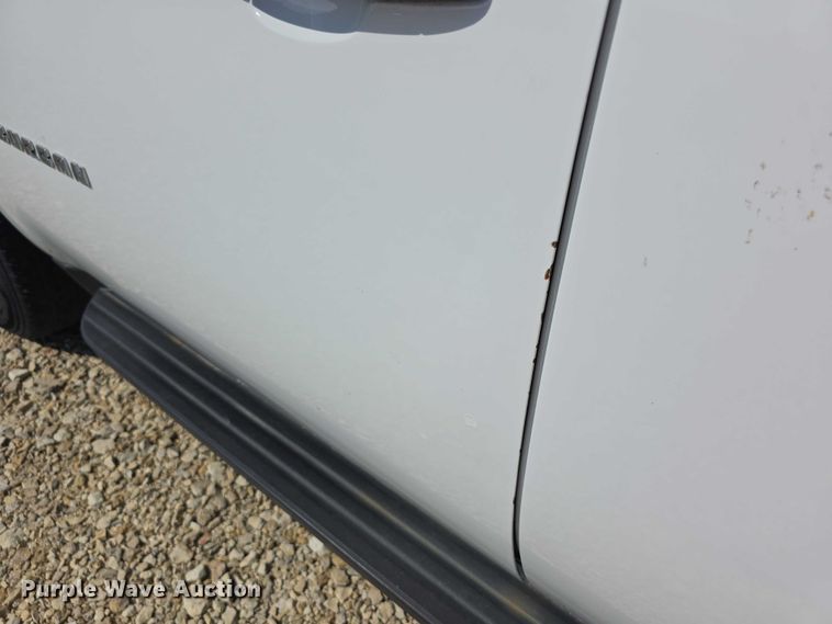 image for item EF3629 2008 Chevrolet Suburban 1500 SUV