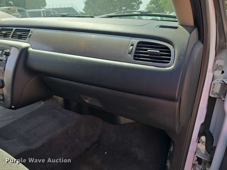 image for item EF3629 2008 Chevrolet Suburban 1500 SUV