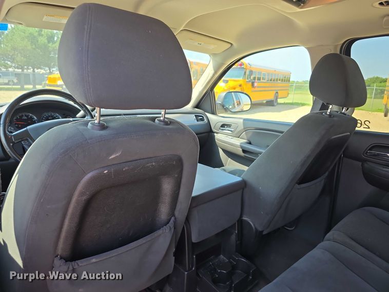 image for item EF3629 2008 Chevrolet Suburban 1500 SUV