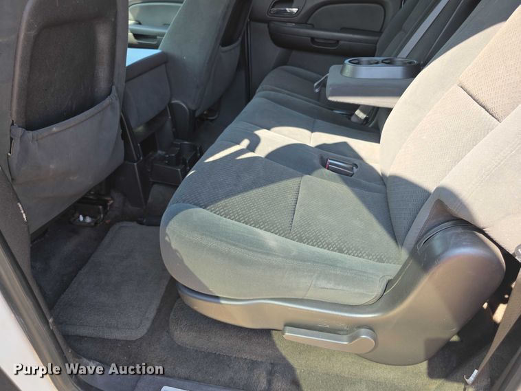 image for item EF3629 2008 Chevrolet Suburban 1500 SUV