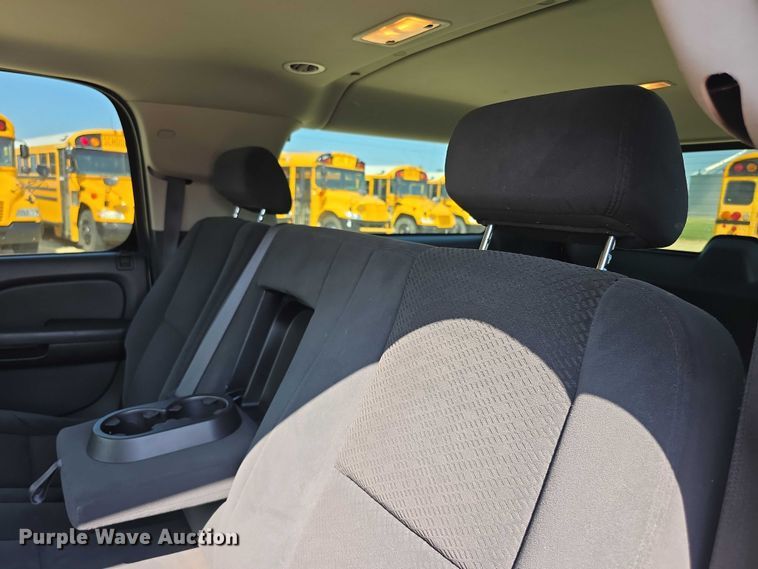 image for item EF3629 2008 Chevrolet Suburban 1500 SUV