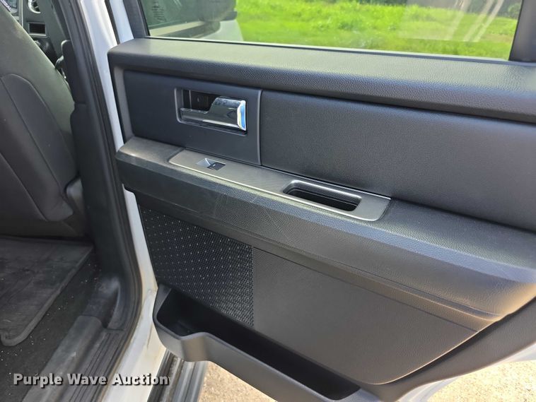 image for item EF3665 2016 Ford Expedition SUV