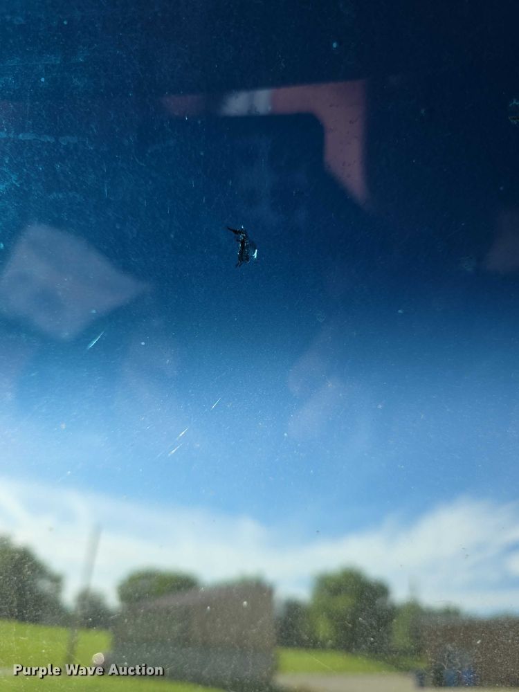 image for item EF3670 2004 GMC C5500 dump truck