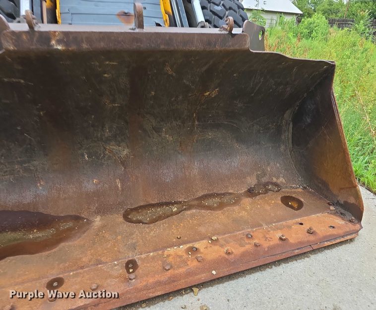 image for item EF3698 1999 JCB 426B wheel loader