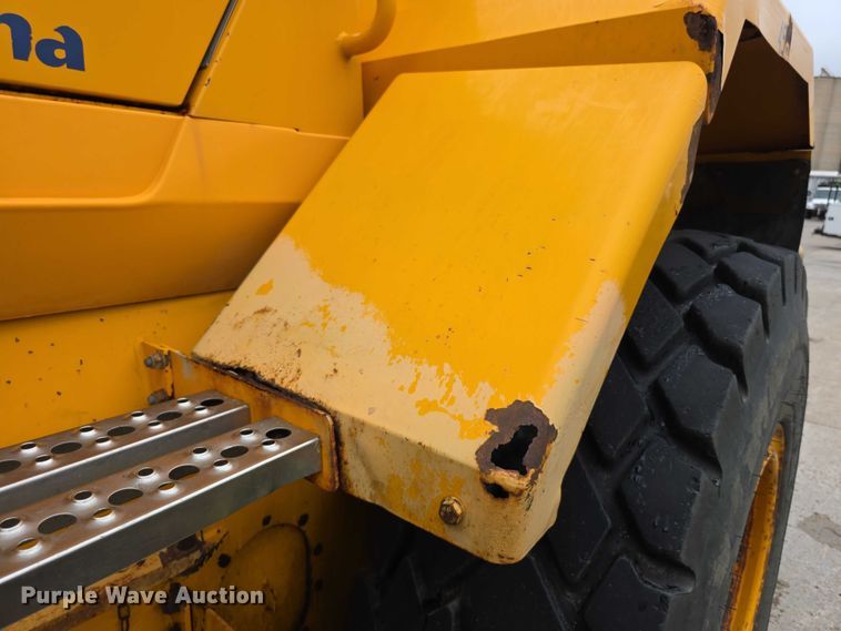 image for item EF3698 1999 JCB 426B wheel loader