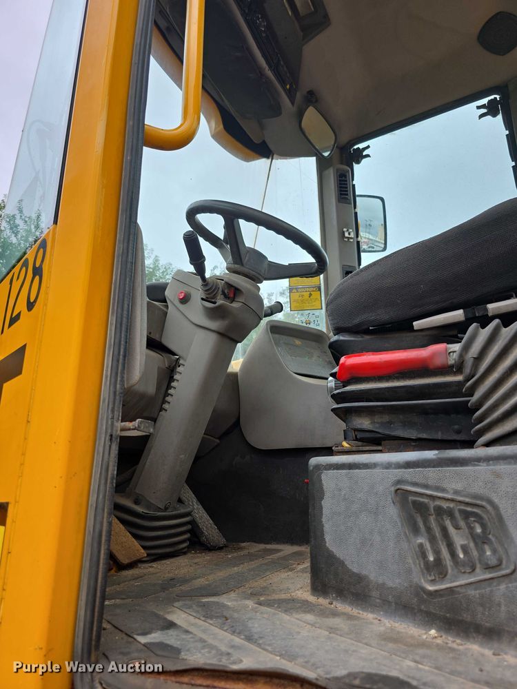 image for item EF3698 1999 JCB 426B wheel loader