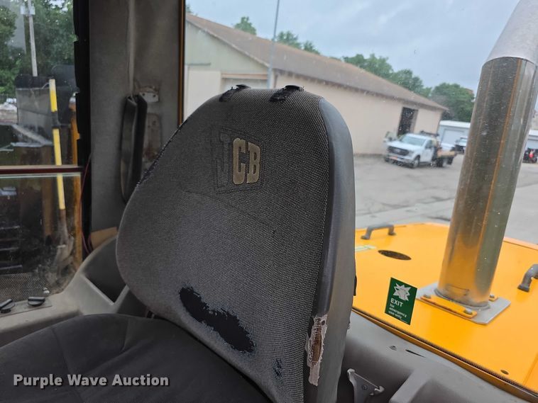 image for item EF3698 1999 JCB 426B wheel loader