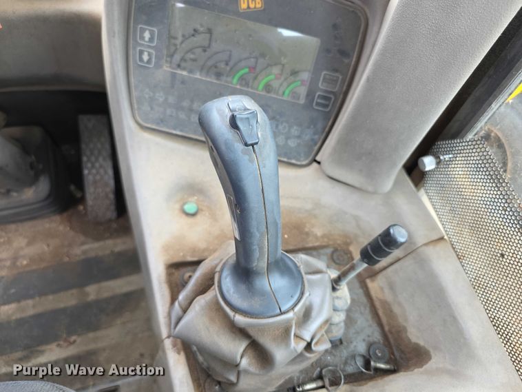 image for item EF3698 1999 JCB 426B wheel loader