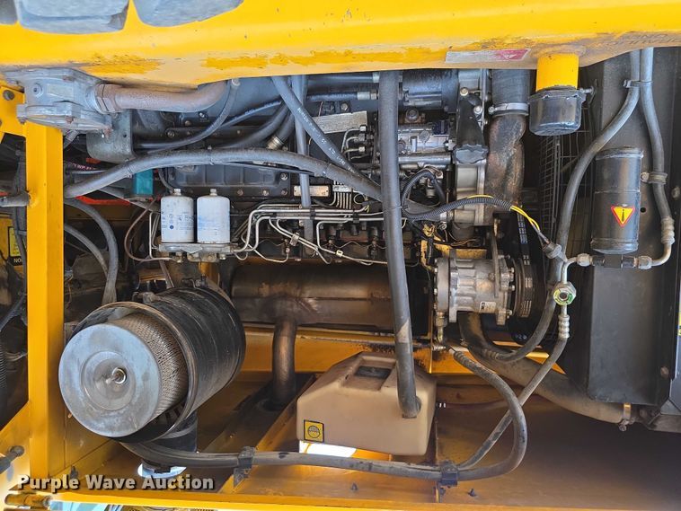 image for item EF3698 1999 JCB 426B wheel loader