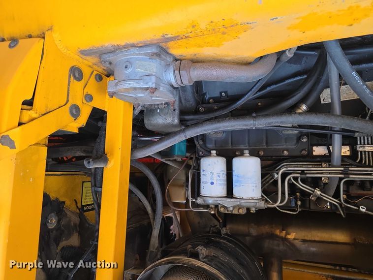 image for item EF3698 1999 JCB 426B wheel loader