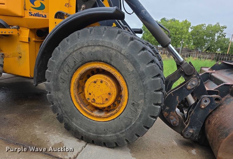 image for item EF3698 1999 JCB 426B wheel loader