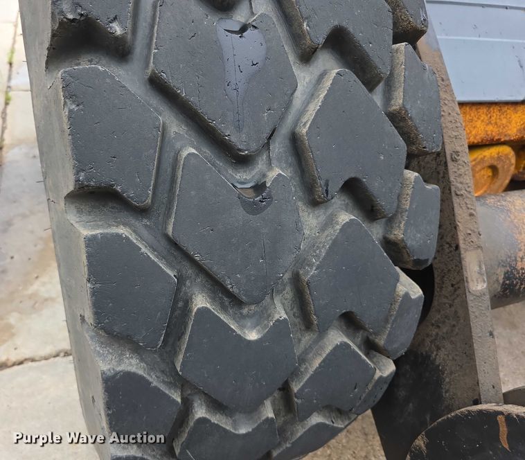 image for item EF3698 1999 JCB 426B wheel loader
