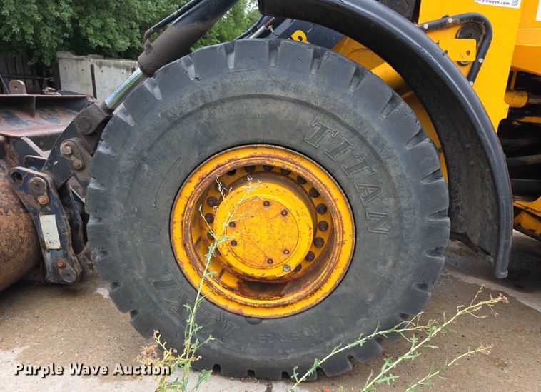 image for item EF3698 1999 JCB 426B wheel loader