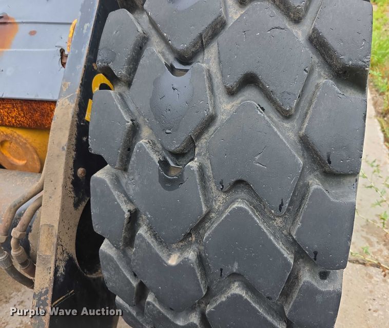 image for item EF3698 1999 JCB 426B wheel loader