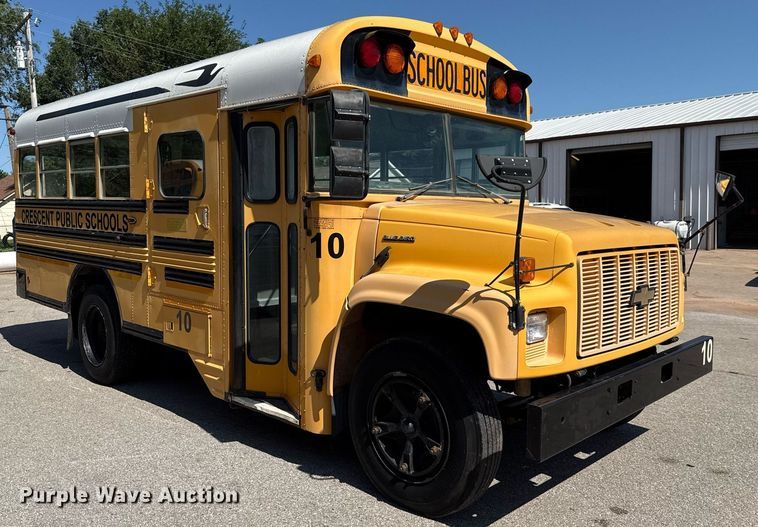image for item EJ4717 1996 Chevrolet school bus