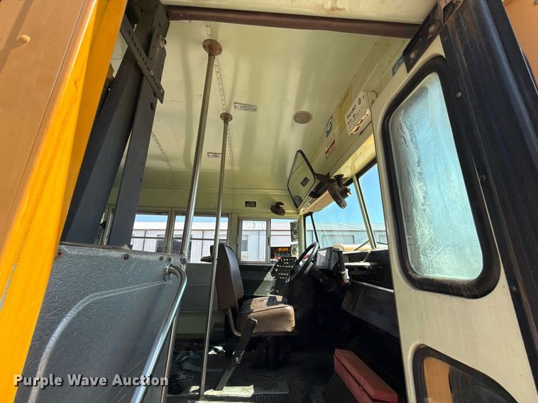 image for item EJ4717 1996 Chevrolet school bus