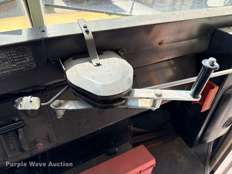 image for item EJ4717 1996 Chevrolet school bus