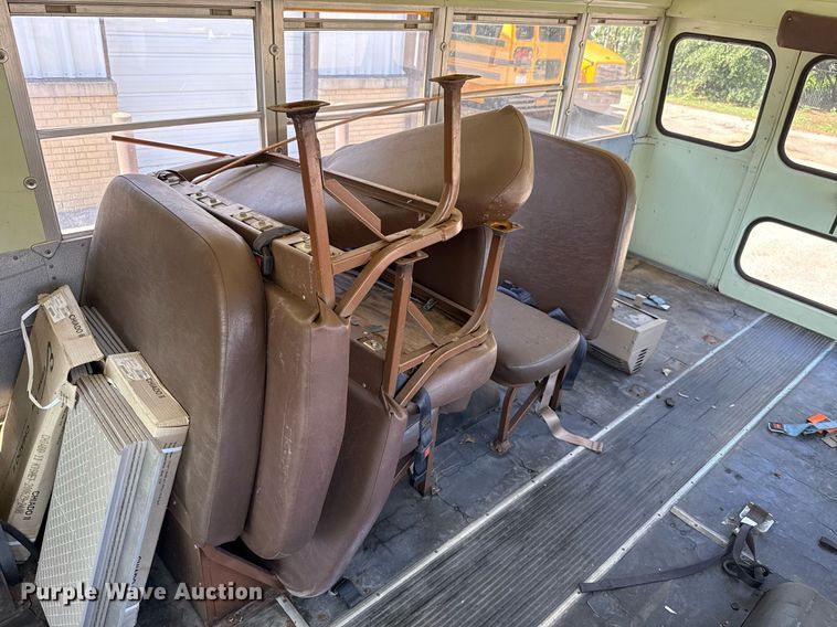 image for item EJ4717 1996 Chevrolet school bus