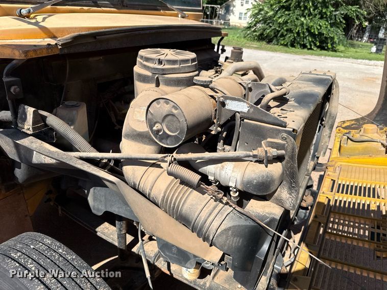 image for item EJ4717 1996 Chevrolet school bus