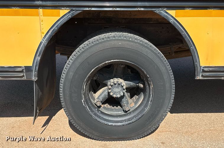 image for item EJ4717 1996 Chevrolet school bus