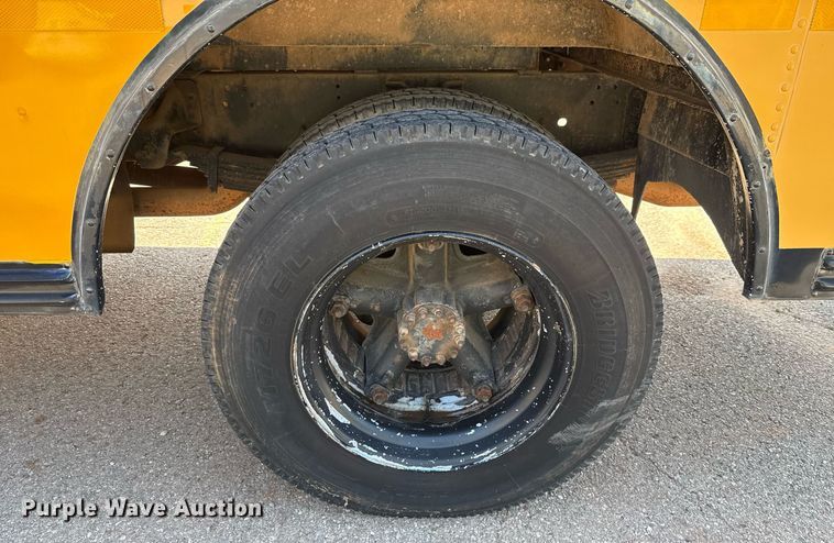 image for item EJ4717 1996 Chevrolet school bus