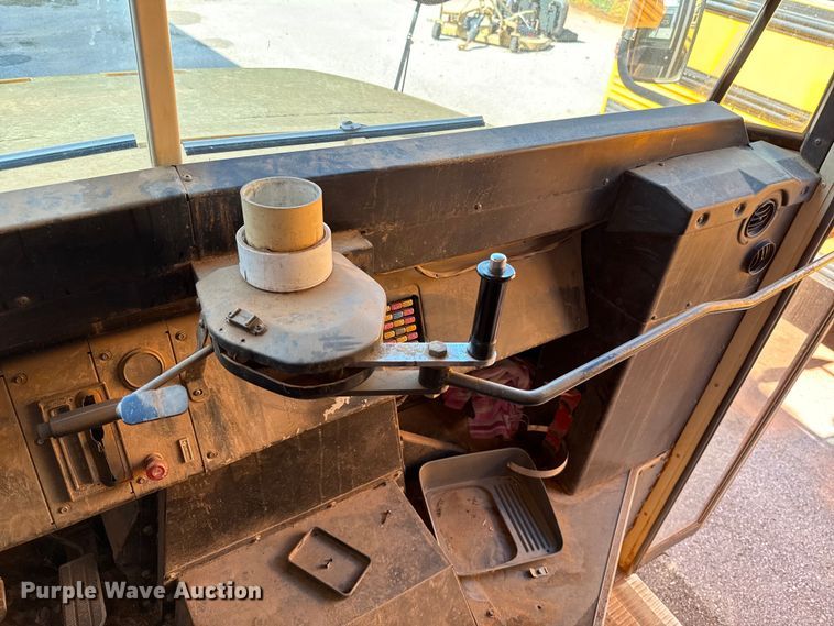 image for item EJ4718 1999 Blue Bird school bus