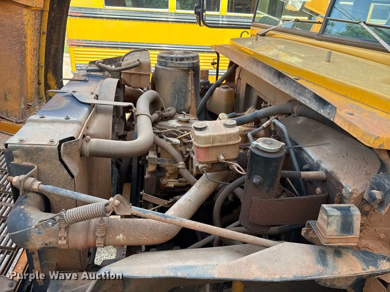 image for item EJ4718 1999 Blue Bird school bus