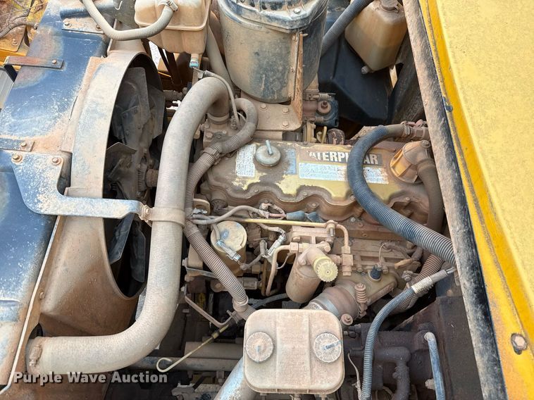 image for item EJ4718 1999 Blue Bird school bus