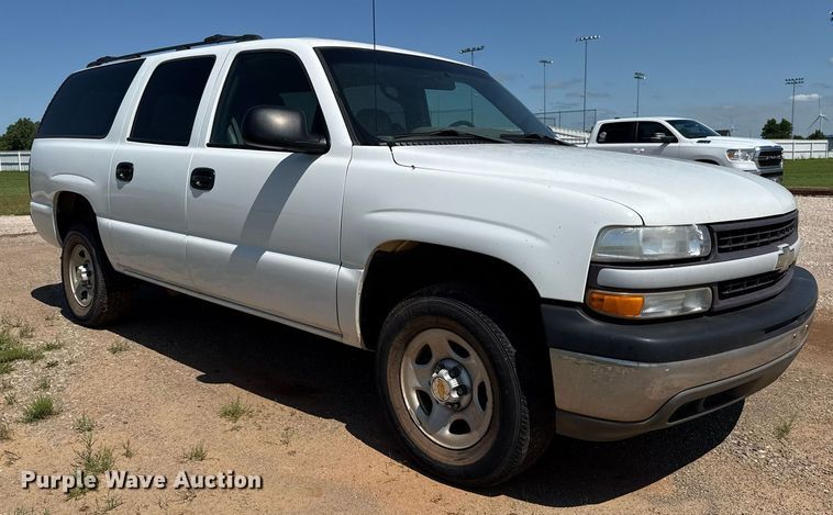 image for item EJ4719 2001 Chevrolet Suburban C1500 SUV