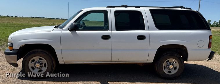 image for item EJ4719 2001 Chevrolet Suburban C1500 SUV