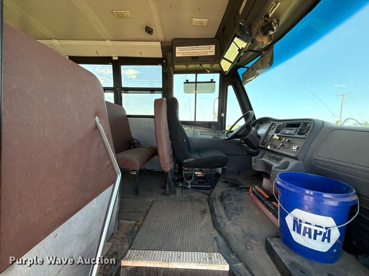 image for item EJ4720 2008 Thomas Built school bus