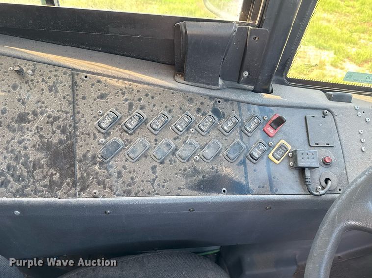 image for item EJ4720 2008 Thomas Built school bus