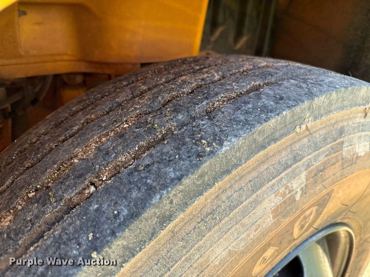 image for item EJ4720 2008 Thomas Built school bus