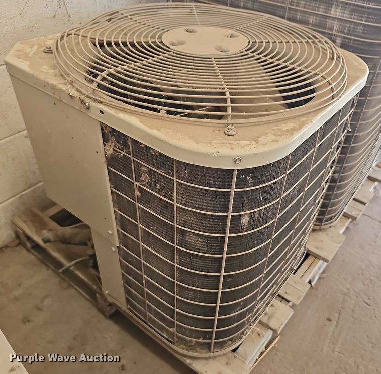 image for item EK5375 (2) Lennox air conditioner units