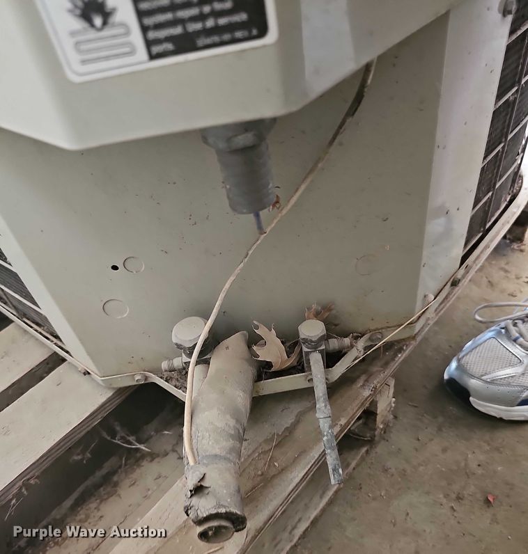 image for item EK5375 (2) Lennox air conditioner units