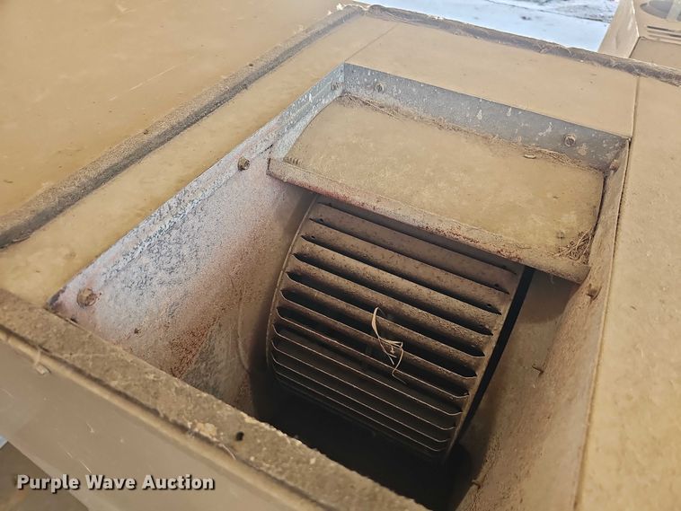 image for item EK5376 Approximately 6 HVAC units