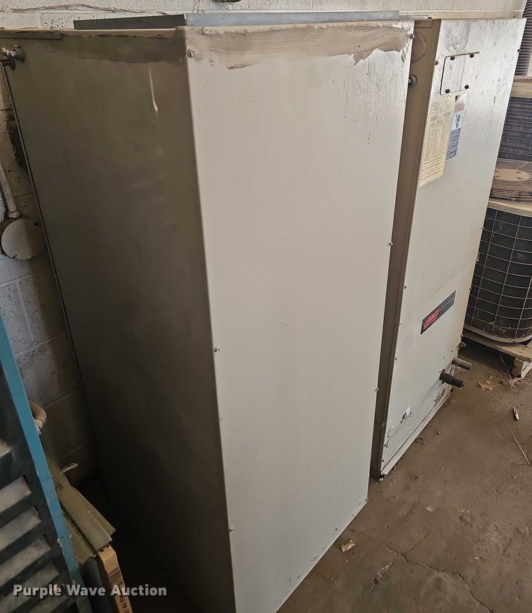 image for item EK5376 Approximately 6 HVAC units