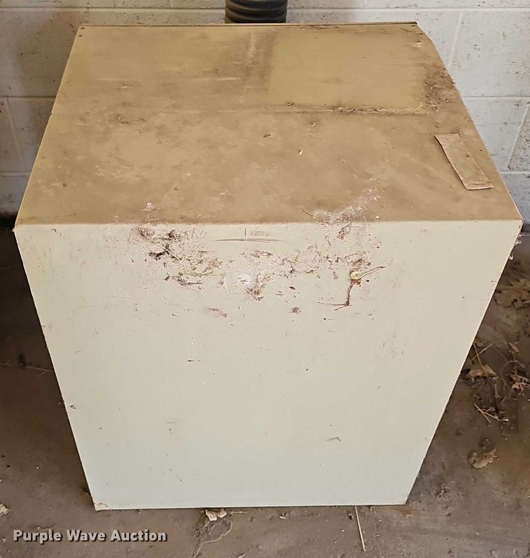 image for item EK5376 Approximately 6 HVAC units