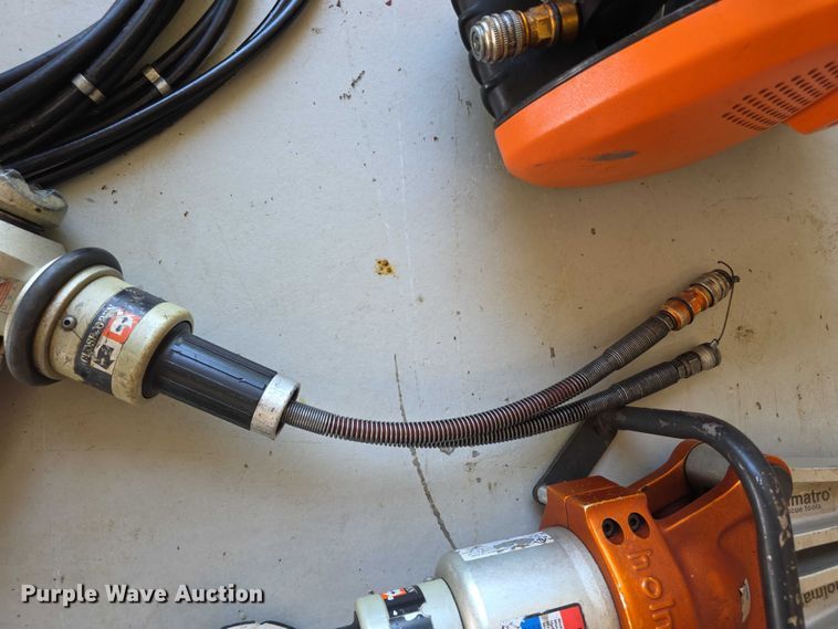 image for item EK5410 Holmatro jaws of life rescue tool