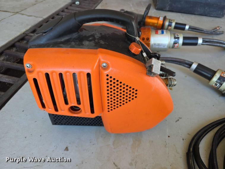 image for item EK5410 Holmatro jaws of life rescue tool