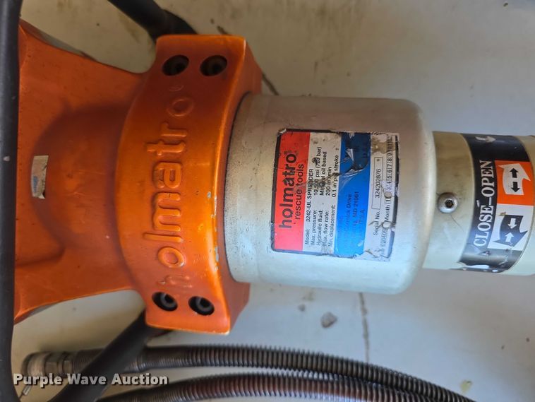 image for item EK5410 Holmatro jaws of life rescue tool