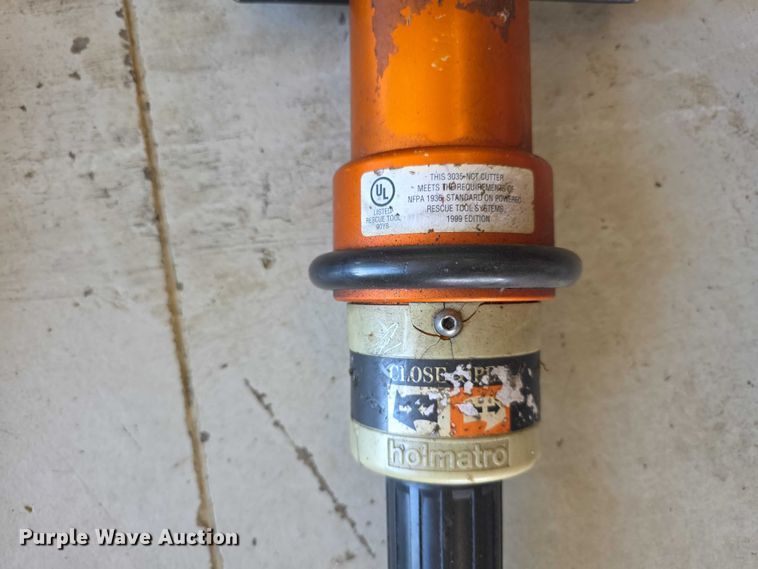 image for item EK5410 Holmatro jaws of life rescue tool