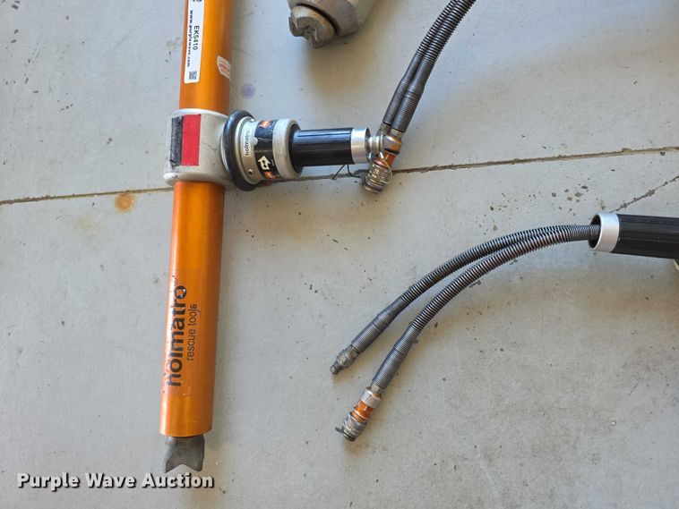 image for item EK5410 Holmatro jaws of life rescue tool