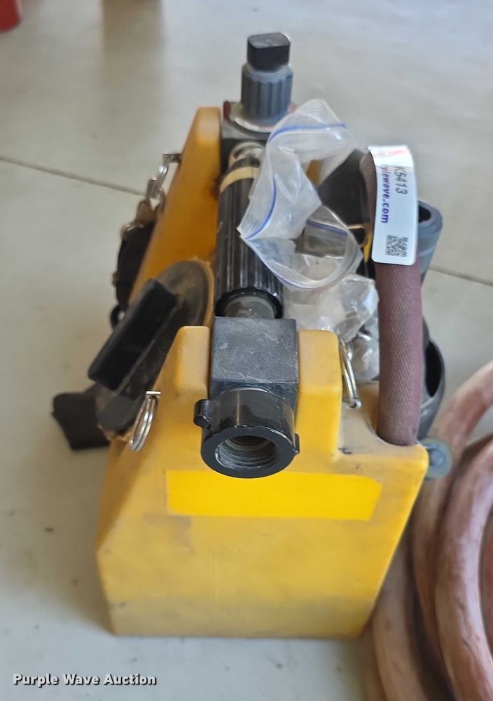 image for item EK5413 Prop Pak foam sprayer