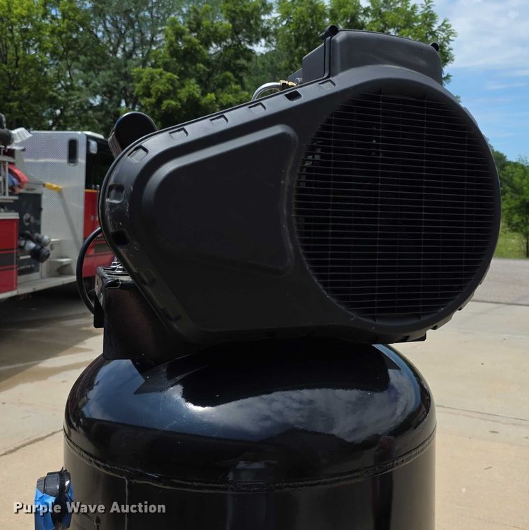 image for item EK5416 Master force 2072404 air compressor